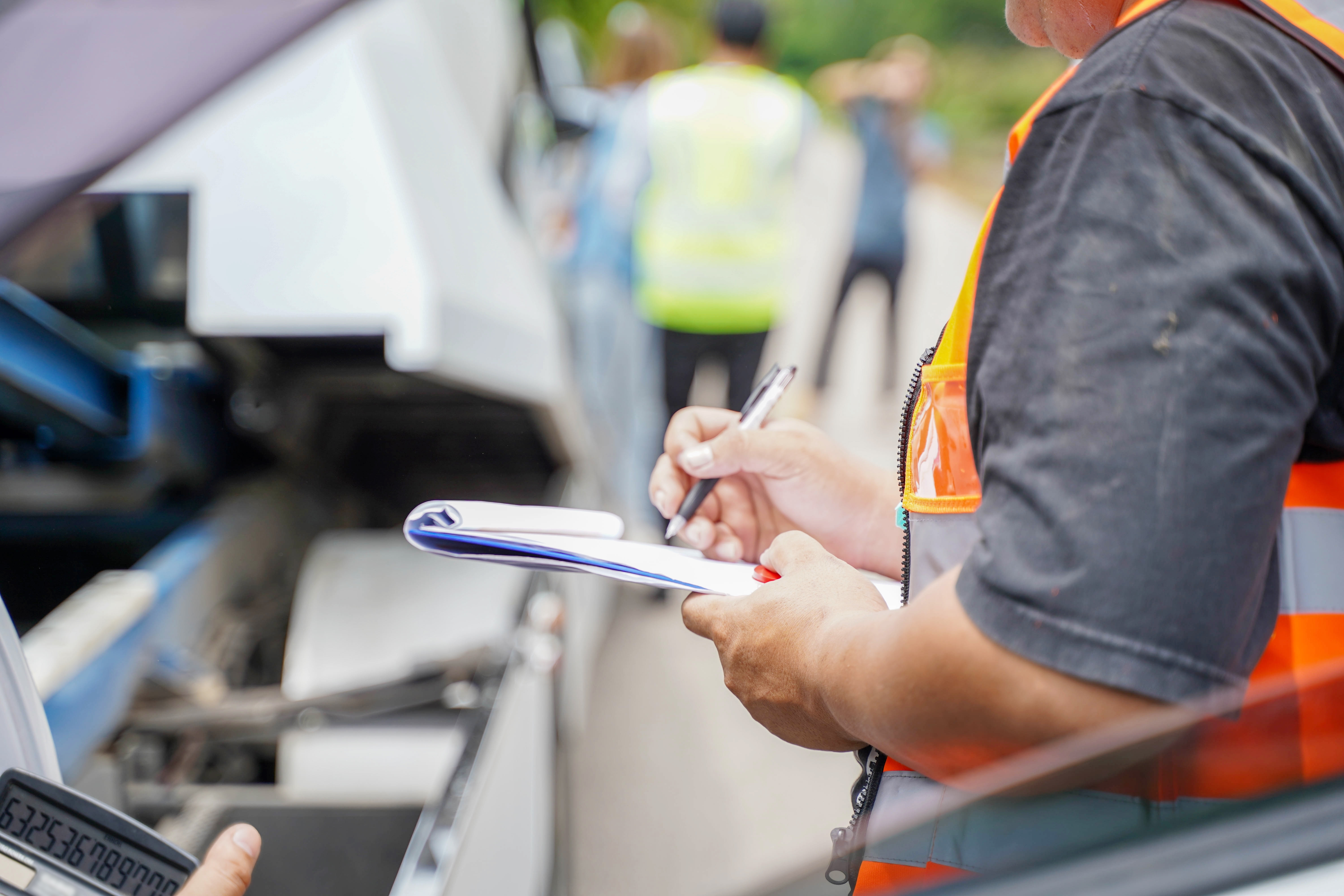 Legal consultation for truck accident lawsuit in Dallas